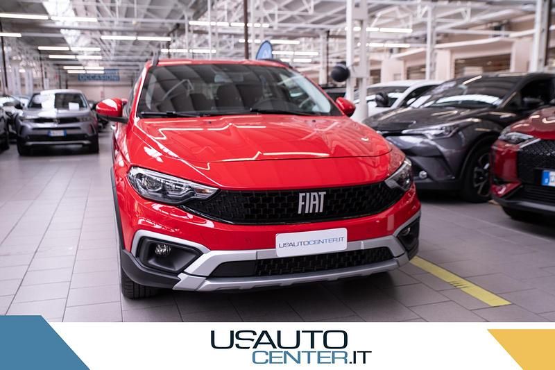 Usata Fiat Tipo Cross 130 CV (95 kW) 2023 Nero Utilitaria