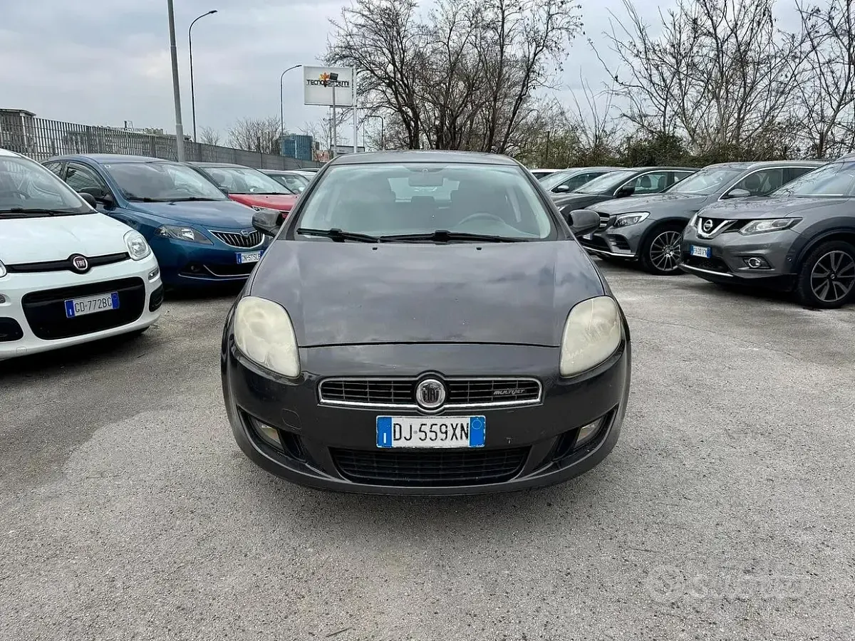 Usata Fiat Bravo Emotion 120 CV (88 kW) 2007 Grigio Utilitaria
