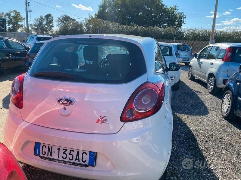Usata Ford Ka 69 CV (50 kW) 2011 Bianco Utilitaria