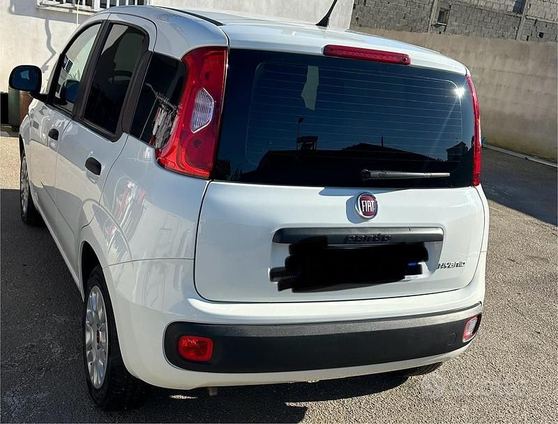 Usata Fiat Panda 70 CV (51 kW) 2021 Bianco Berlina
