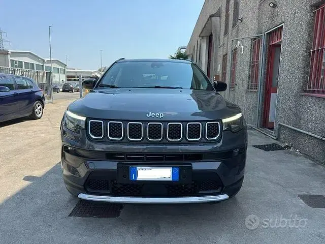 Usata Jeep Compass Limited 131 CV (96 kW) 2023 Grigio SUV