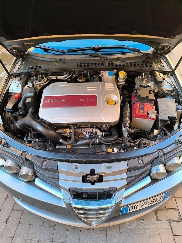 Usata Alfa Romeo 159 150 CV (110 kW) 2008 Grigio Berlina