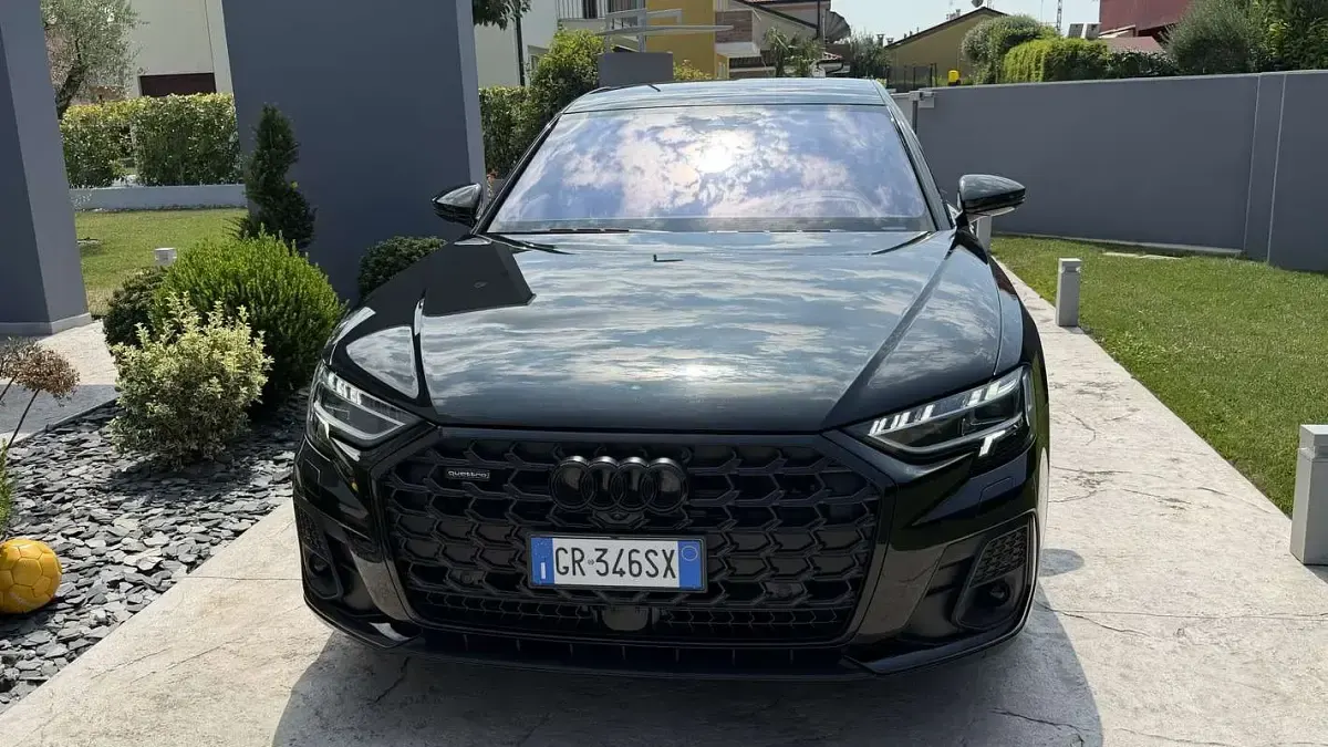 Usata Audi A8 Design 286 CV (210 kW) 2022 Berlina