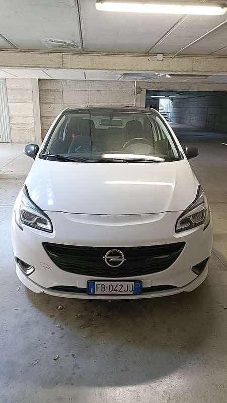 Usado Opel Corsa S 150 HP (110 kW) 2016 Branco Citadino