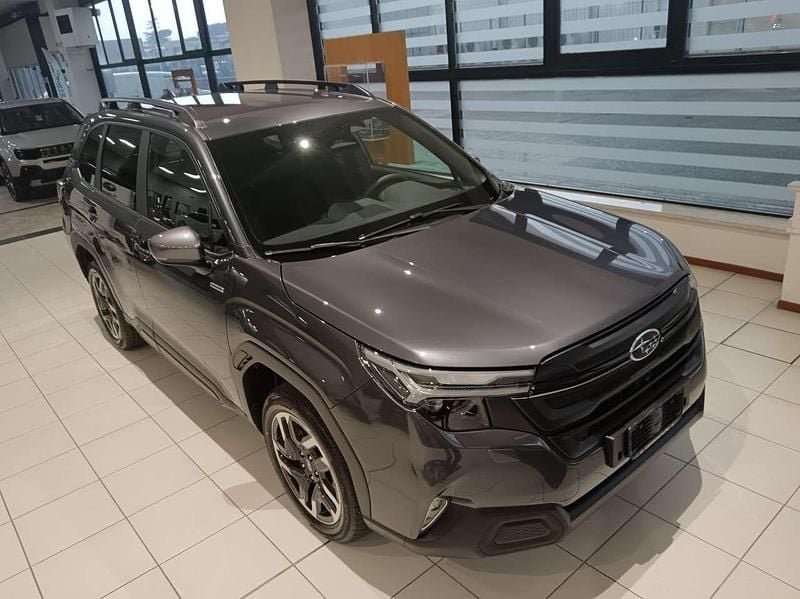 Nuova Subaru Forester Style 136 CV (100 kW) 2026 Magnetite grey metallic SUV
