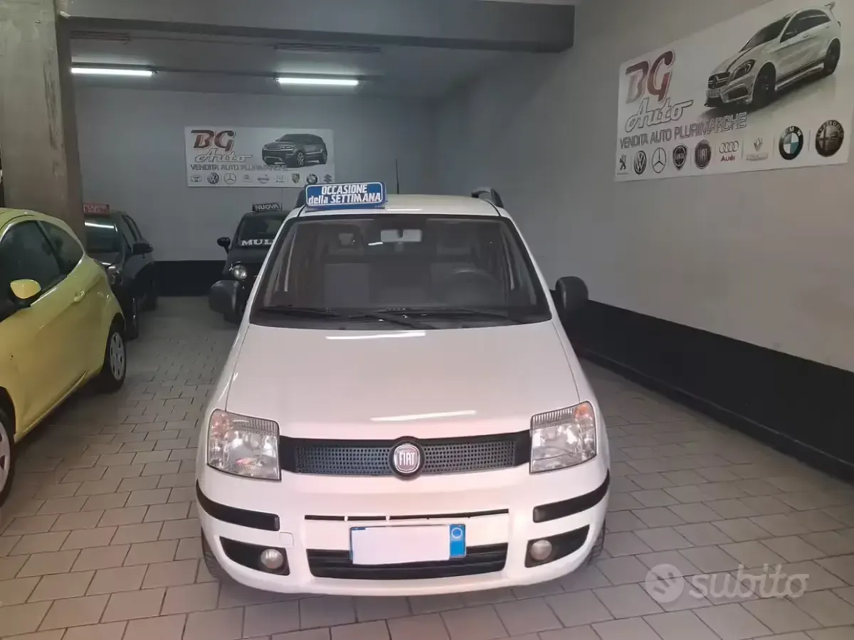 Usata Fiat Panda 69 CV (50 kW) 2012 Bianco Utilitaria