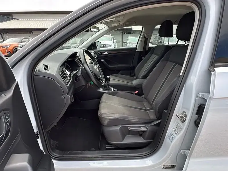 Usata VW T-Roc Style 150 CV (110 kW) 2019 Grigio SUV