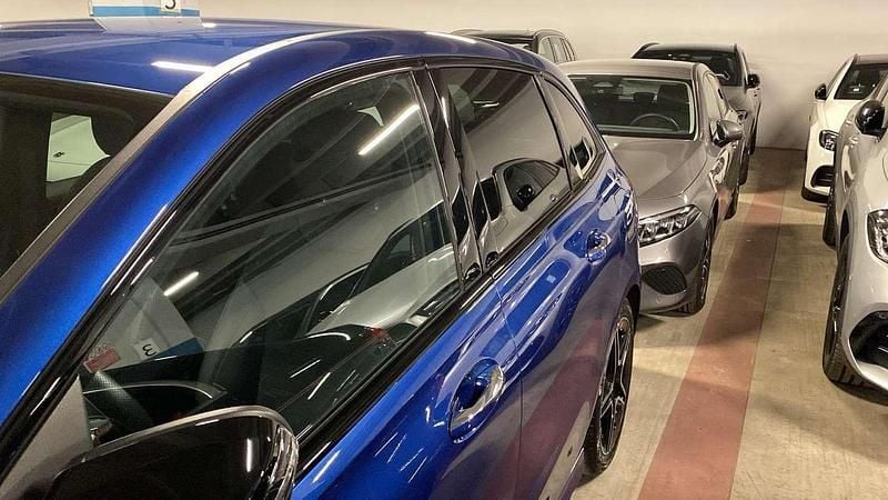 Usata Mercedes B180 Premium 116 CV (85 kW) 2024 Utilitaria