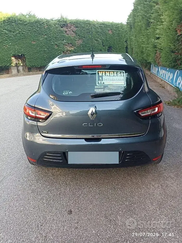 Usata Renault Clio IV Zen 90 CV (66 kW) 2019 Grigio Berlina