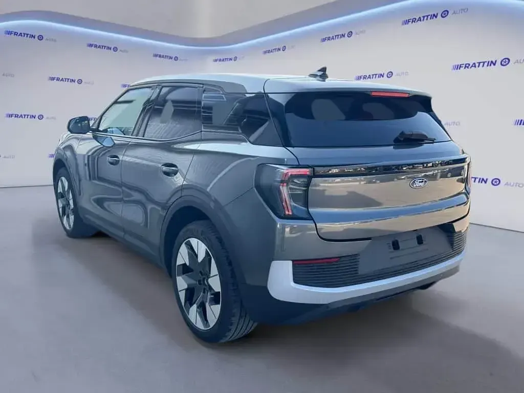 Nuova Ford Explorer Extended Range 210 kW (286 CV) 2025 Grigio scuro SUV