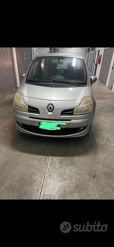Usata Renault Modus 75 CV (55 kW) 2009 Monovolume
