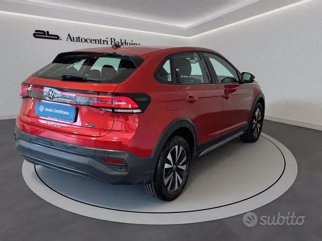Usata VW Taigo Life 110 CV (80 kW) 2023 King reds metalizzato SUV