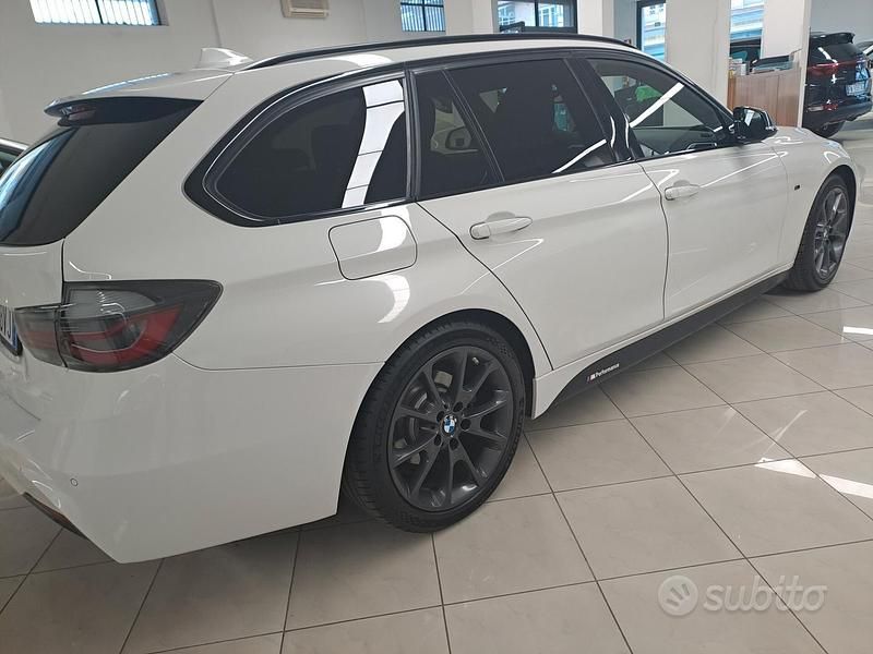 Usata BMW 316 Sport Line 115 CV (84 kW) 2018 Bianco Station wagon