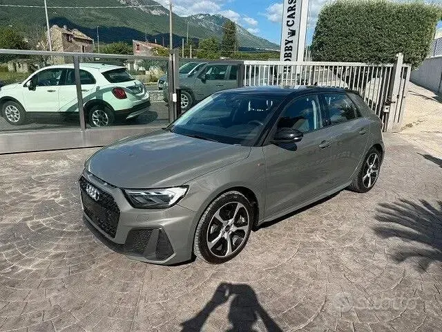 Usata Audi A1 S-Line 116 CV (85 kW) 2025 Grigio SUV