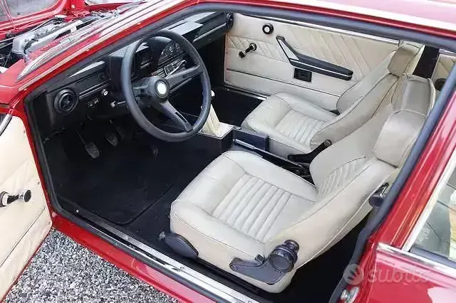Usata Alfa Romeo Alfetta GT/GTV 1970 Rosso Coupé