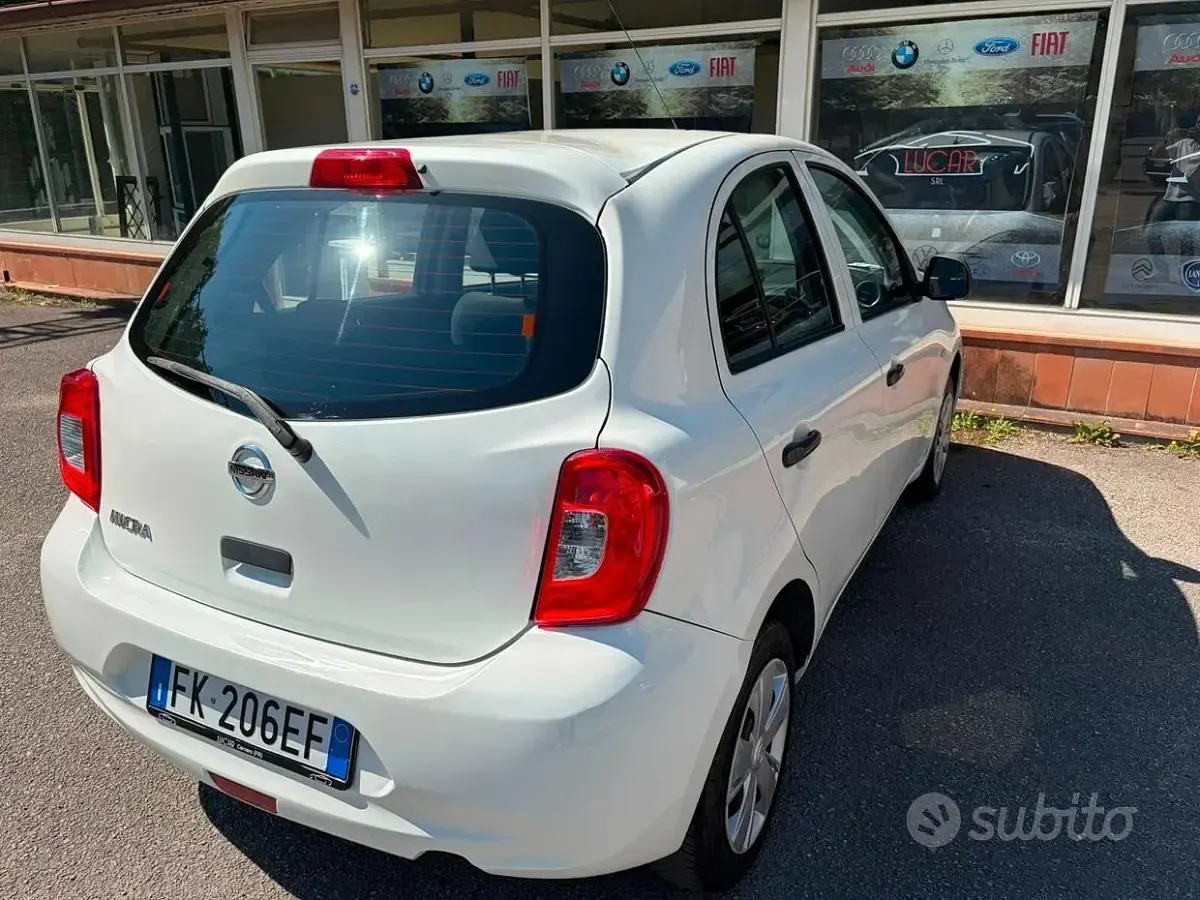 Usata Nissan Micra 80 CV (58 kW) 2017 Bianco Utilitaria