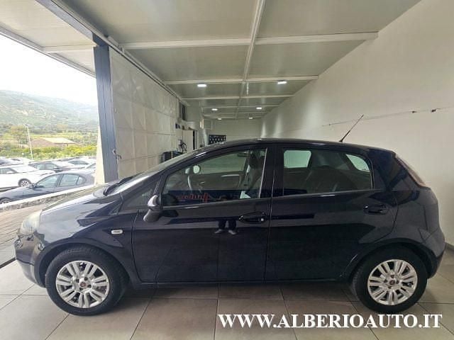 Usata Fiat Punto Young 75 CV (55 kW) 2015 Blu Utilitaria