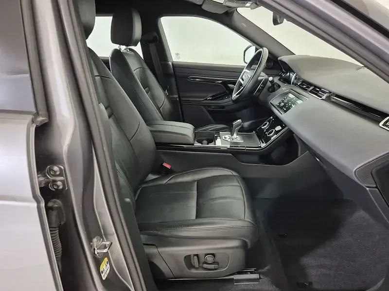 Usata Land Rover Range Rover evoque R-Dynamic 163 CV (119 kW) 2023 Grigio SUV