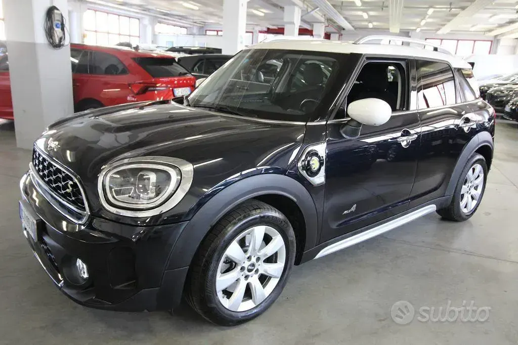 Usata Mini Cooper S Countryman Business 125 CV (91 kW) 2022 Blu SUV