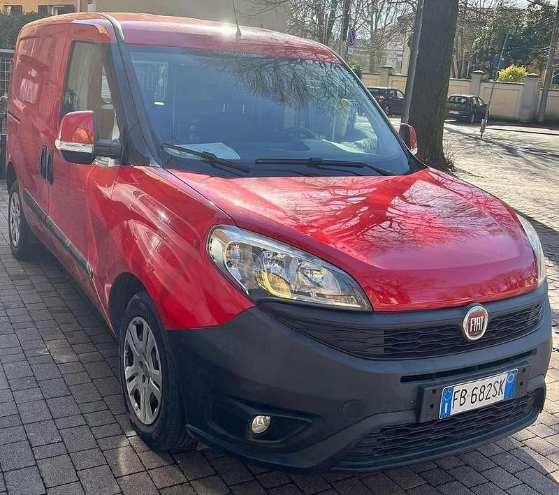 Usata Fiat Doblò Dynamic 90 CV (66 kW) 2015 Monovolume