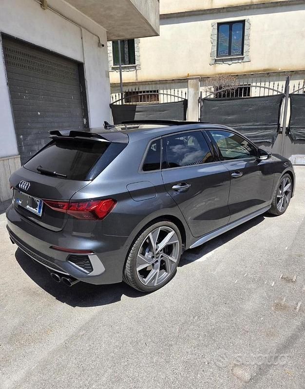 Usata Audi S3 Sport 310 CV (228 kW) 2022 Grigio Berlina