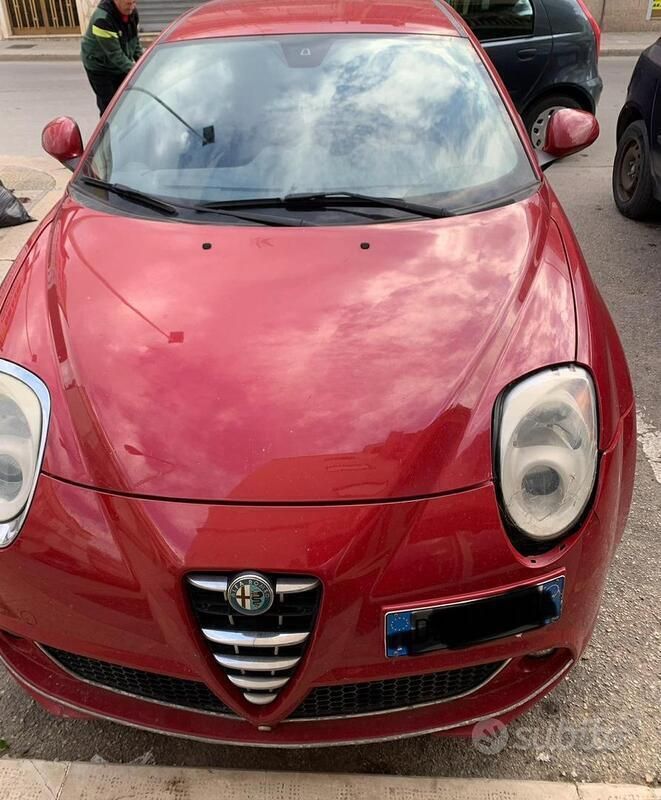 Rosso Usata 2009 Alfa Romeo MiTo Due volumi | 3900 € (Ottimo prezzo) - Immagine 1/4