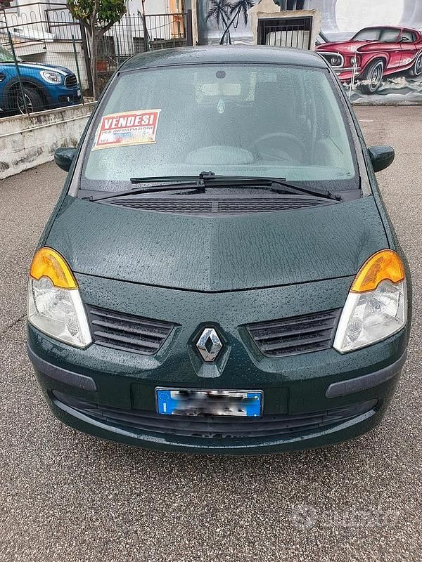 Usata Renault Modus 75 CV (55 kW) 2012 Verde Monovolume