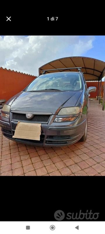 Nero Usata 2007 Fiat Ulysse Monovolume | 2500 € (Buon prezzo) - Immagine 1/4