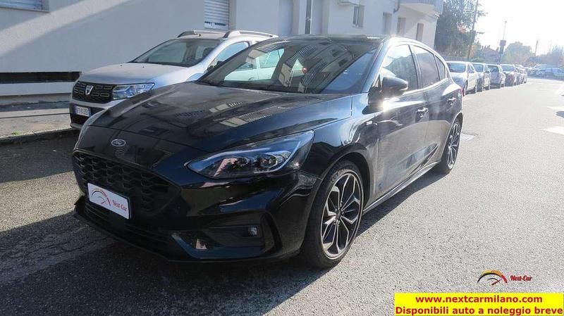 Nero Usata 2021 Ford Focus ST-Line X Tre volumi | 16.900 € (Buon prezzo) - Immagine 1/4