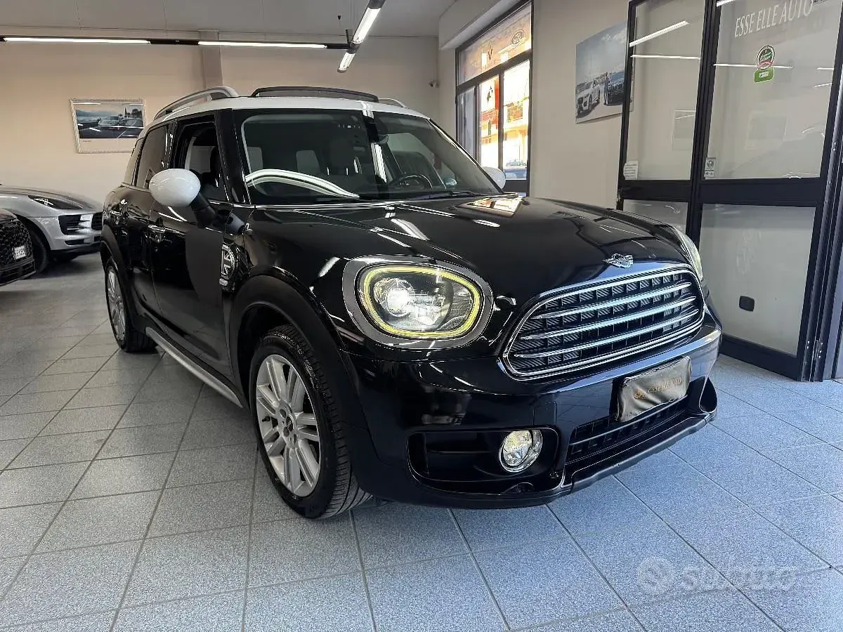 Usata Mini Cooper D Countryman Hype 150 CV (110 kW) 2018 Nero SUV