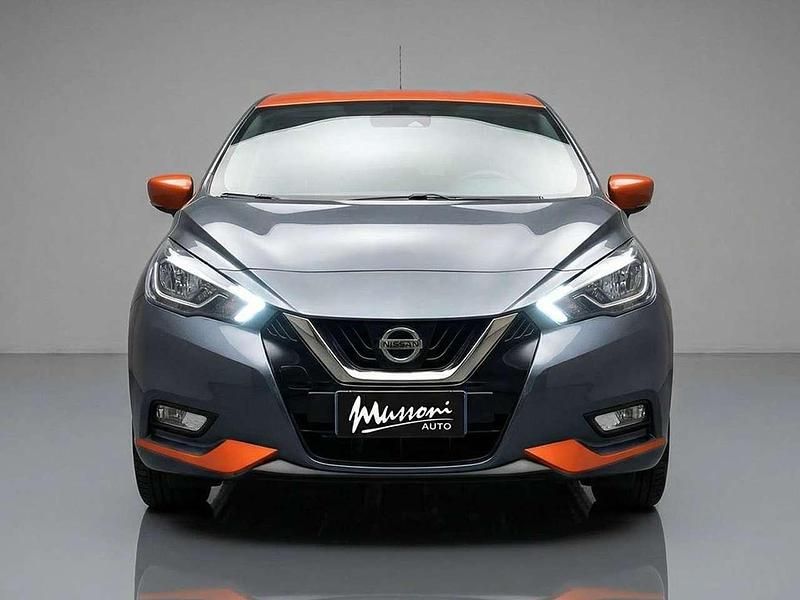 Usata Nissan Micra Tekna 90 CV (66 kW) 2018 Grigio scuro met. Berlina