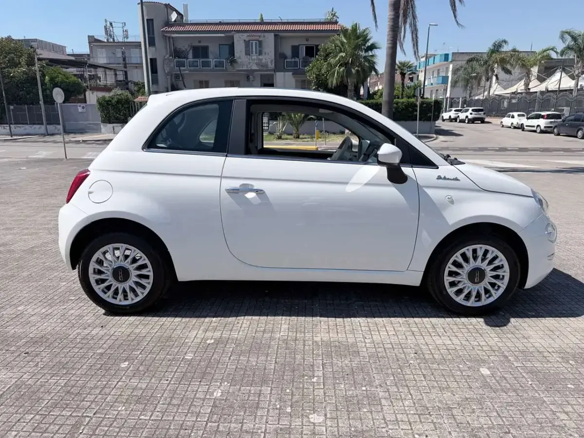 Usata Fiat 500 Dolcevita 69 CV (50 kW) 2022 Bianco Berlina