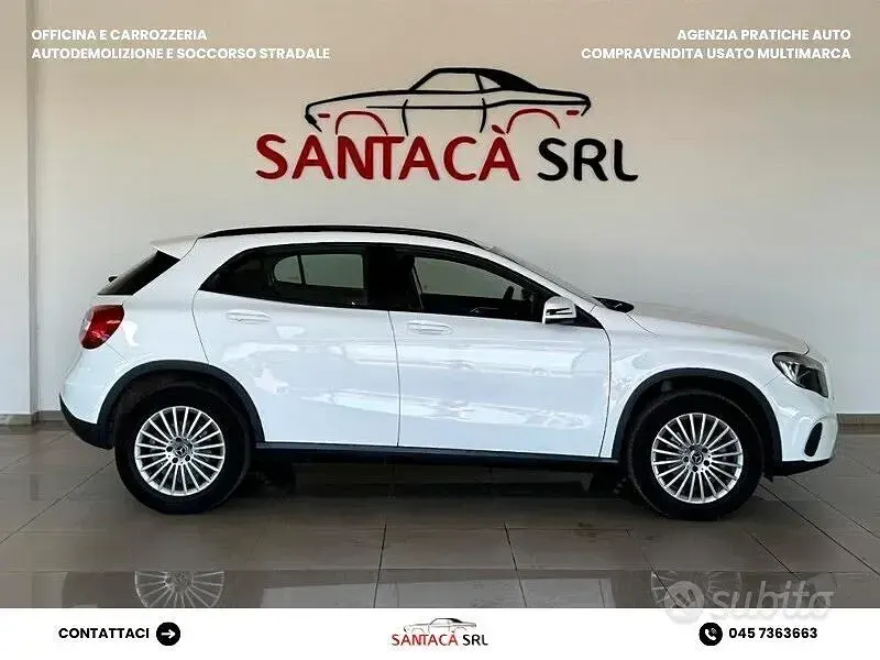 Usata Mercedes GLA200 Executive 136 CV (100 kW) 2019 Bianco SUV