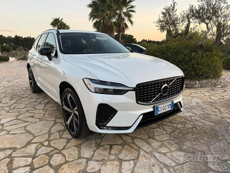 Usata Volvo XC60 197 CV (144 kW) 2024 Bianco SUV