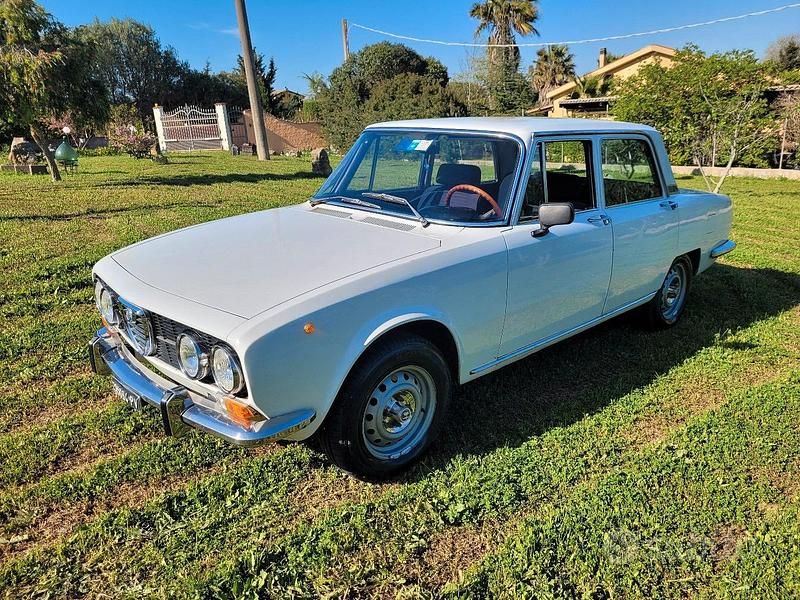 Usata Alfa Romeo 2000 1970 Bianco Berlina