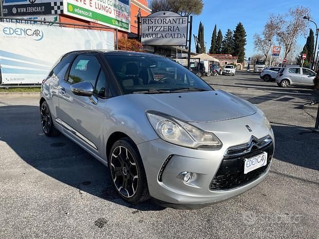 Usata 2011 Citroën DS3 Chic Berlina | 6700 € (Buon prezzo) - Immagine 1/4