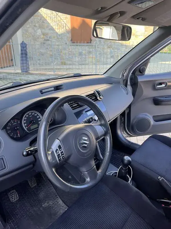 Usata Suzuki Swift GL 91 CV (66 kW) 2007 Utilitaria