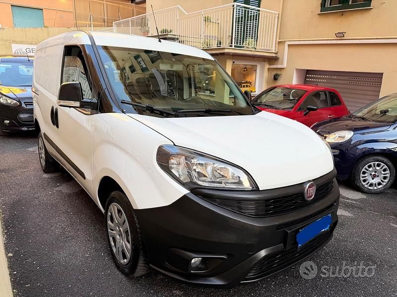 Usata Fiat Doblò 95 CV (69 kW) 2020 Bianco