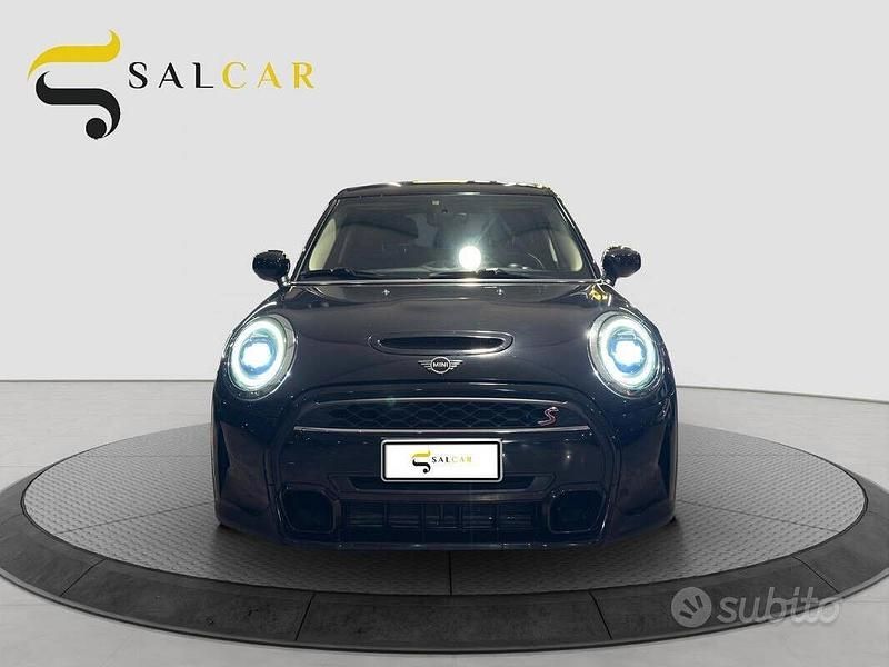 Usata Mini Cooper S 180 CV (132 kW) 2022 Nero Utilitaria
