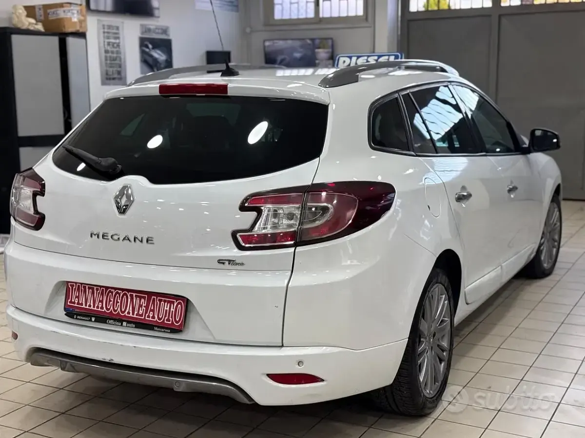 Usata Renault Mégane GT Line GT-Line 110 CV (80 kW) 2012 Bianco Berlina
