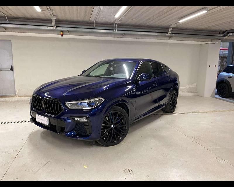 Tanzanite blue metallizzato Usata 2021 BMW X6 M Sport SUV | 55.300 € (Super prezzo) - Immagine 1/4