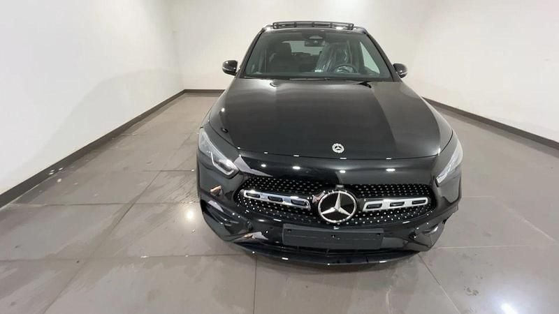 Nuova Mercedes GLA35 AMG AMG line 149 CV (109 kW) 2026 Nero SUV