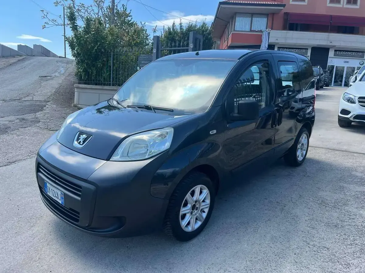 Usata Peugeot TePee 69 CV (50 kW) 2009 Nero Furgone