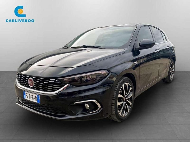 Nero cinema (metallizzato) Usata 2019 Fiat Tipo Lounge Tre volumi | 9900 € (Buon prezzo) - Immagine 1/4