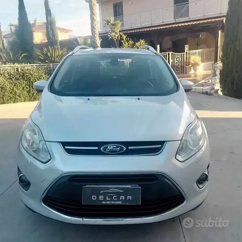 Usata Ford C-MAX Titanium 115 CV (84 kW) 2012 Grigio Monovolume