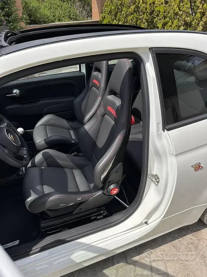 Usata Abarth 595 180 CV (132 kW) 2024 Bianco Cabrio
