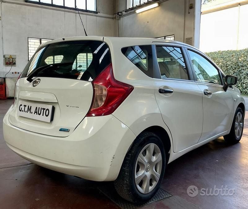 Usata Nissan Note 90 CV (66 kW) 2014 Bianco Utilitaria