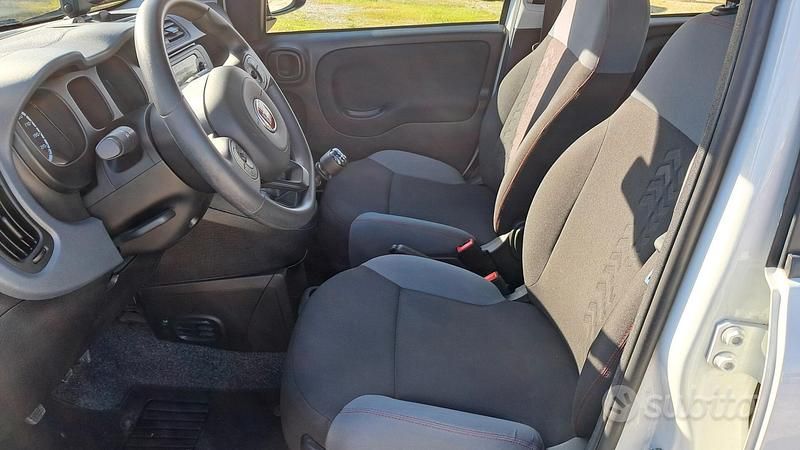 Usata Fiat Panda Easy 71 CV (52 kW) 2020 Bianco Berlina