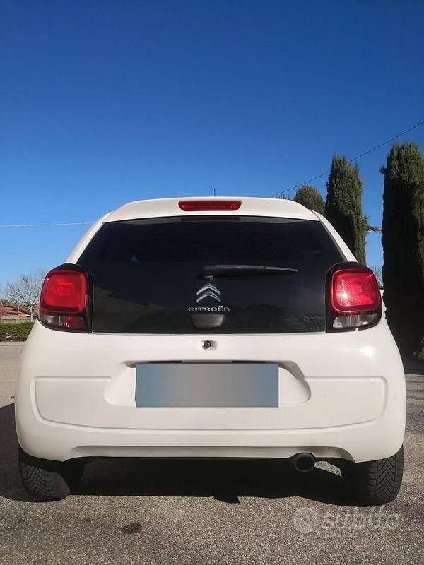 Usata Citroën C1 Feel 69 CV (50 kW) 2017 Bianco Utilitaria