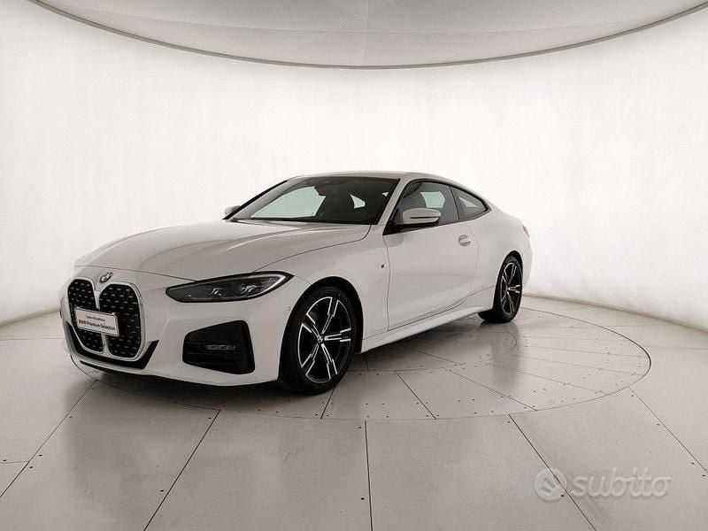 Bianco Usata 2021 BMW 420 M Sport Coupé | 38.900 € (Buon prezzo) - Immagine 1/4